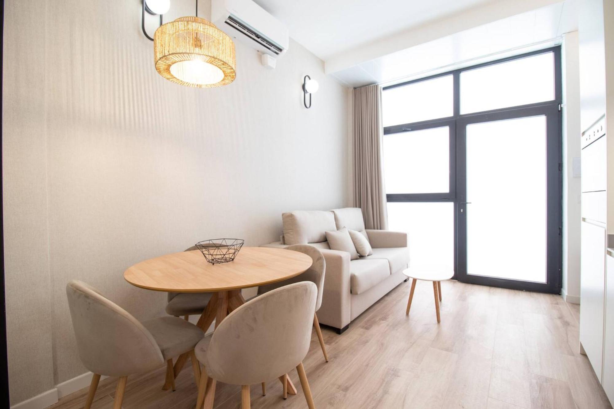 Appartamento Maritim 2 By Concept Flats Valenza Esterno foto